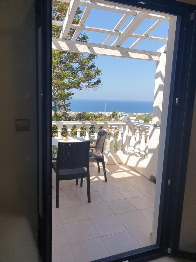 Life Is Suite Korifi Hersonissos  Exteriör bild